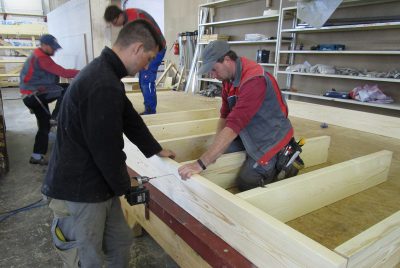 Holzriegel Hausbau Zimmerei Baumeister Fertigteilhaus Holzbau