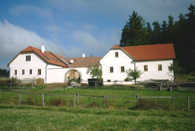 Holzriegel Hausbau Zimmerei Baumeister Fertigteilhaus Holzbau Massivbau